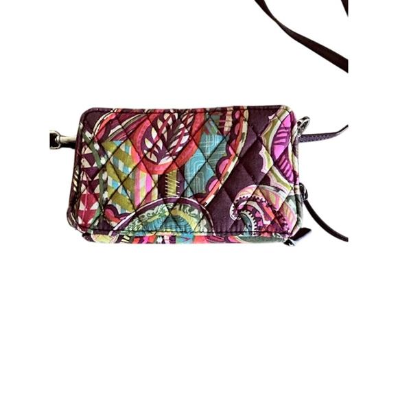 Vera Bradley RFID All-In-One Crossbody Wallet – Multicolor Quilted Fabric - Picture 5 of 7